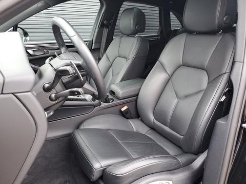 2024 Porsche Macan