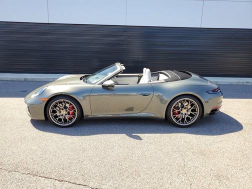 2020 Porsche 911 Carrera 4S