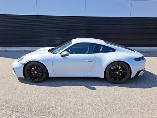 2023 Porsche 911 Carrera T