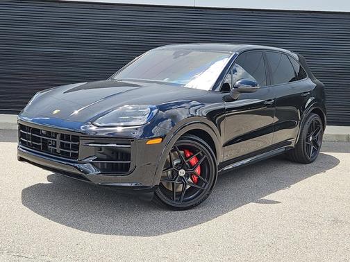 Black 2024 Porsche Cayenne S