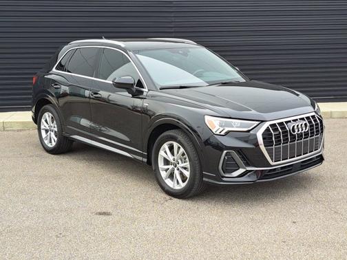 2022 Audi Q3 S line Premium Plus