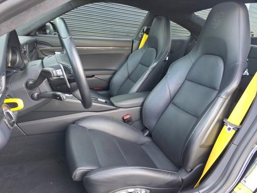 2019 Porsche 911 Turbo S