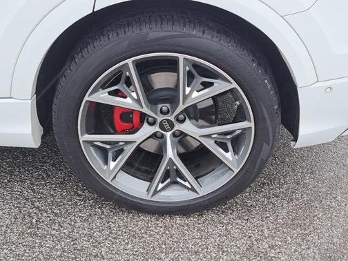 2023 Audi SQ8 Prestige