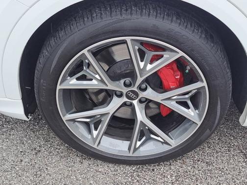 2023 Audi SQ8 Prestige