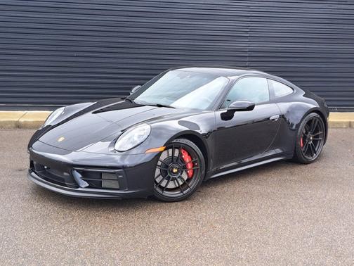 2024 Porsche 911 Carrera GTS