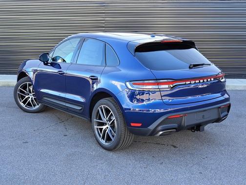 2026 Porsche Macan 