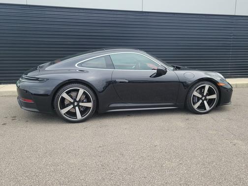 Jet Black Metallic 2025 Porsche 911 Carrera