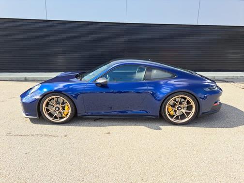 2023 Porsche 911 GT3 w/Touring Package