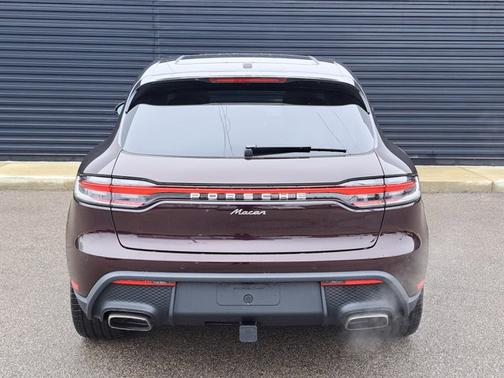 2026 Porsche Macan 