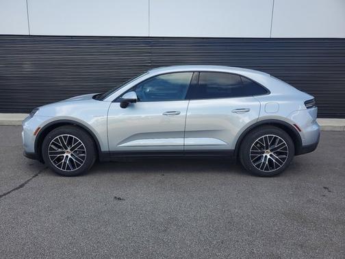 2025 Porsche Macan Electric Electric