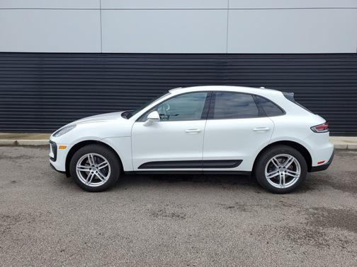2025 Porsche Macan