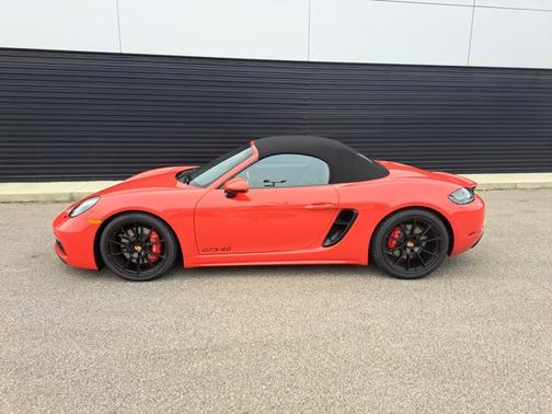 2025 Porsche 718 Boxster GTS 4.0
