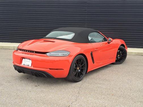 2025 Porsche 718 Boxster GTS 4.0