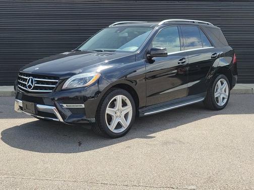Black 2015 Mercedes-Benz M-Class ML400