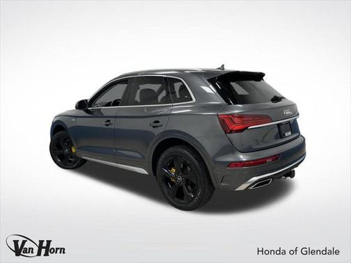 2022 Audi Q5 45 S line Prestige