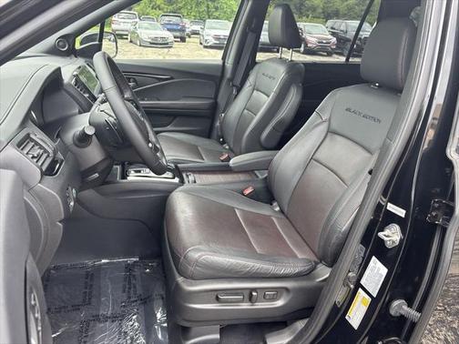 2021 Honda Pilot AWD Black Edition
