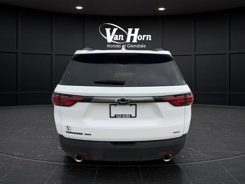 Summit White 2022 Chevrolet Traverse RS