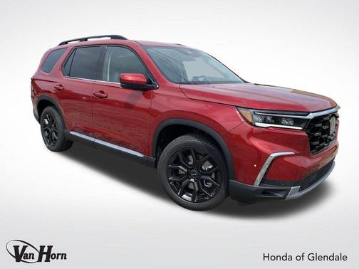 2025 Honda Pilot Touring 8-Passenger