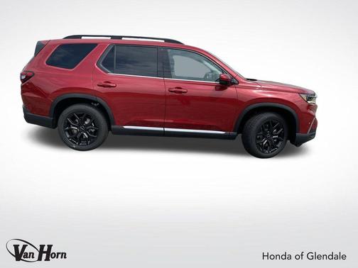 2025 Honda Pilot Touring 8-Passenger
