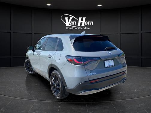 Urban Gray Pearl 2024 Honda HR-V Sport