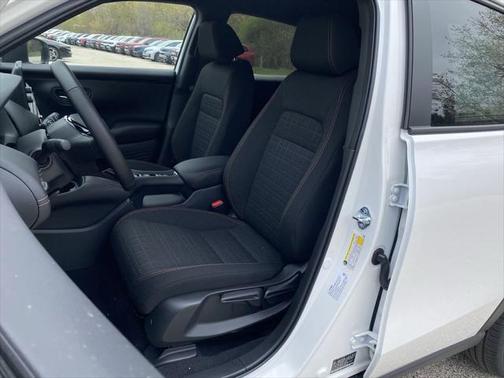 2025 Honda HR-V AWD Sport