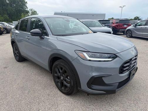 Urban Gray Pearl 2024 Honda HR-V Sport