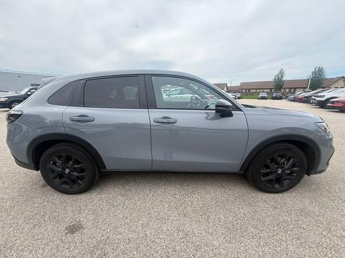 Urban Gray Pearl 2024 Honda HR-V Sport