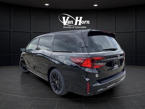 Crystal Black Pearl 2026 Honda Odyssey Sport-L