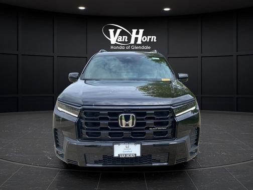 Crystal Black Pearl 2026 Honda Pilot Black Edition