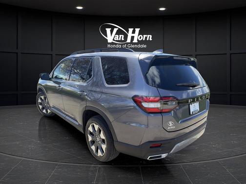 Modern Steel 2026 Honda Pilot Elite