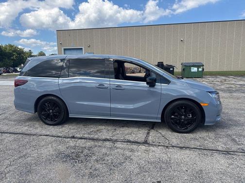 2023 Honda Odyssey Sport
