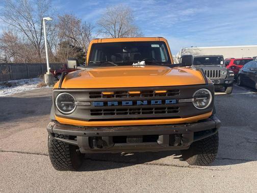 2022 Ford Bronco Black Diamond