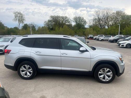 Reflex Silver Metallic 2018 Volkswagen Atlas 3.6L SEL