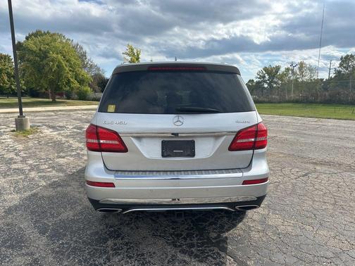 2017 Mercedes-Benz GLS 450 4MATIC