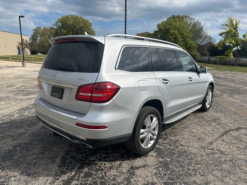 2017 Mercedes-Benz GLS 450 4MATIC