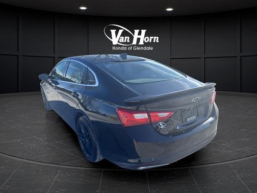 2022 Chevrolet Malibu FWD RS