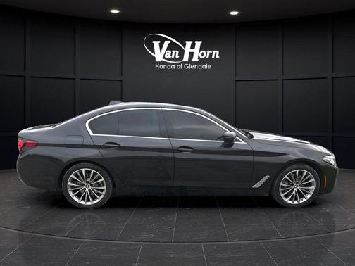 2023 BMW 530 i xDrive