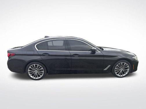 2023 BMW 530 i xDrive