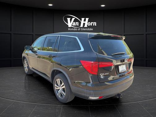 Crystal Black Pearl 2017 Honda Pilot EX