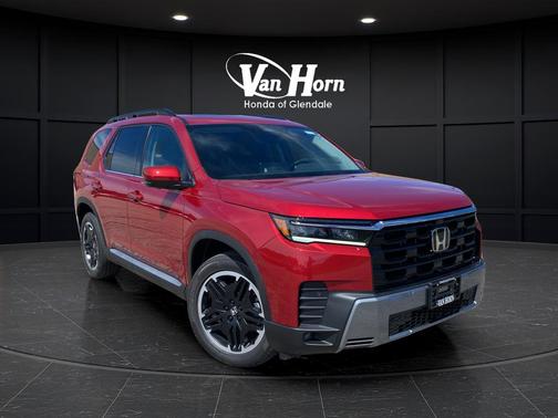 Radiant Red Metallic II 2026 Honda Pilot Touring 8-Passenger