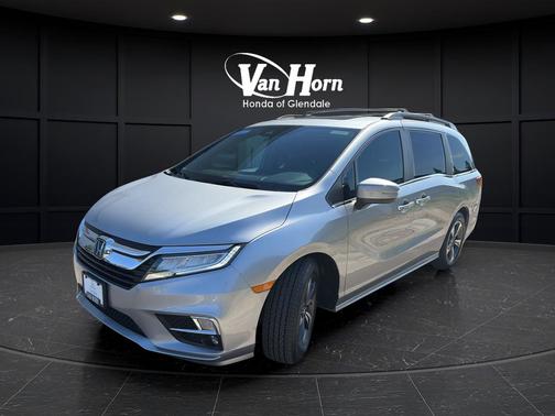 Lunar Silver Metallic 2019 Honda Odyssey Touring