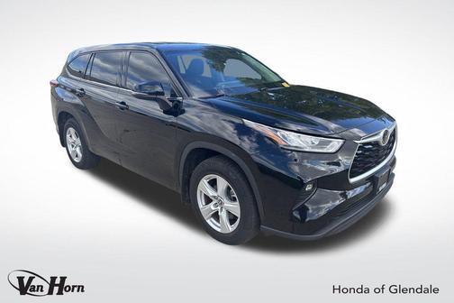 2020 Toyota Highlander LE