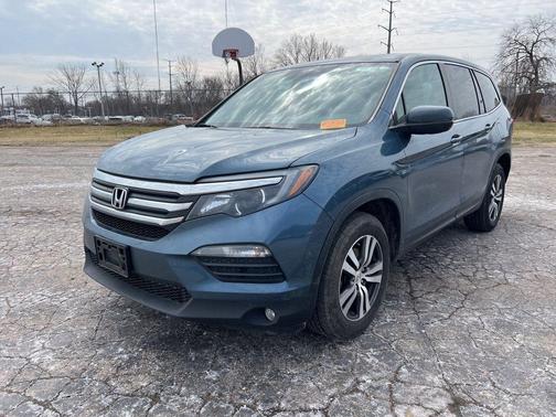 Blue 2018 Honda Pilot EX-L