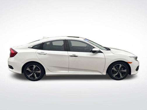 2016 Honda Civic Touring