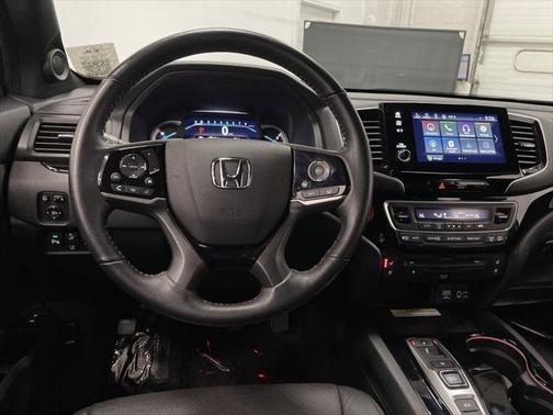 2022 Honda Pilot AWD Black Edition
