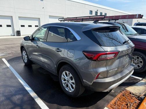 CARBONIZED GRAY METALLIC 2024 Ford Escape Active