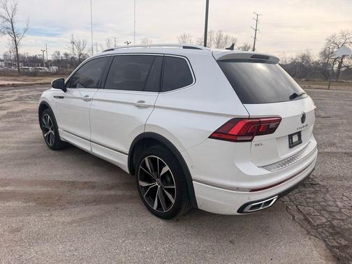 2023 Volkswagen Tiguan 2.0T SEL R-Line 4MOTION