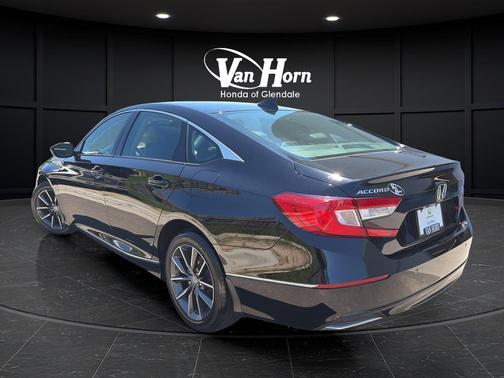 Crystal Black Pearl 2022 Honda Accord EX-L 1.5T