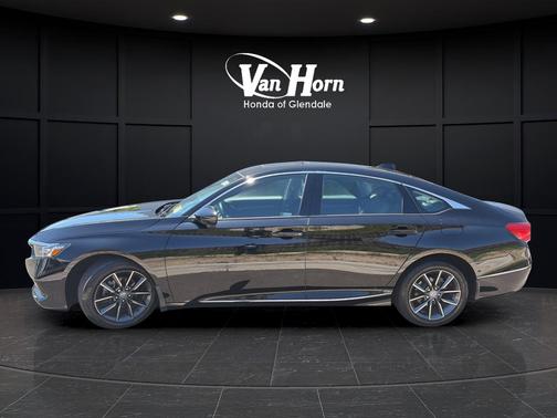 Crystal Black Pearl 2022 Honda Accord EX-L 1.5T