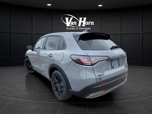 Urban Gray Pearl 2026 Honda HR-V AWD Sport